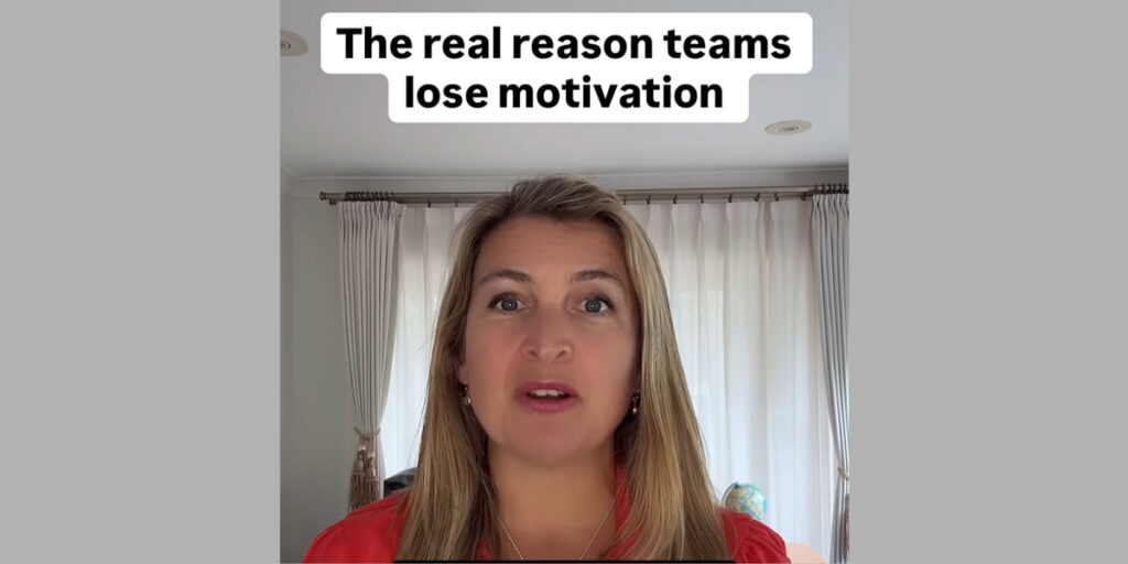 why teams lose motivation